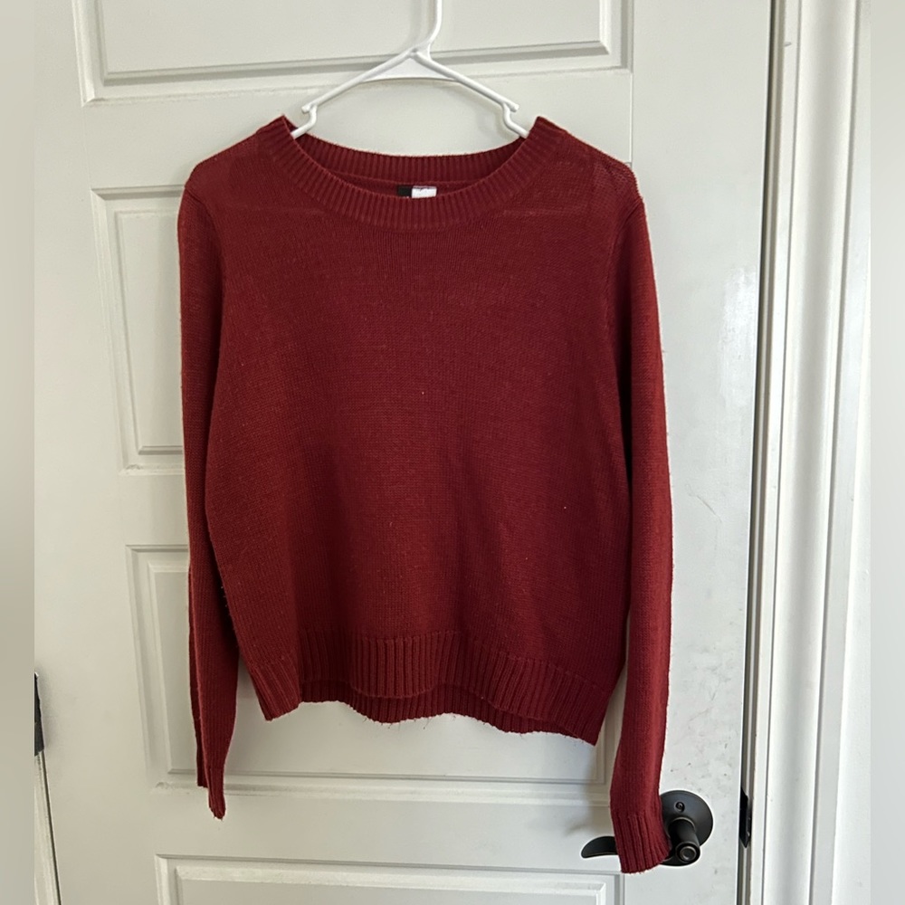 Burgundy H&M Sweater